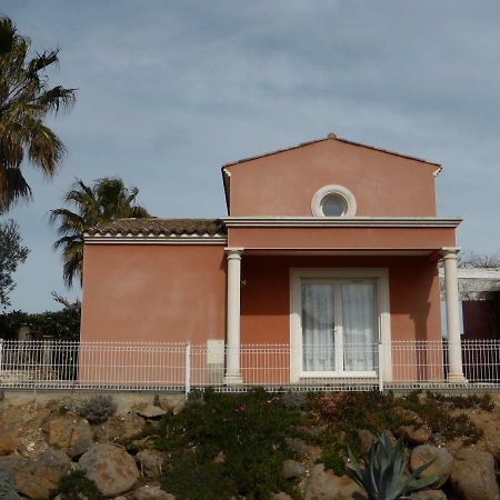 Villa Avec Piscine แอกด์ ภายนอก รูปภาพ